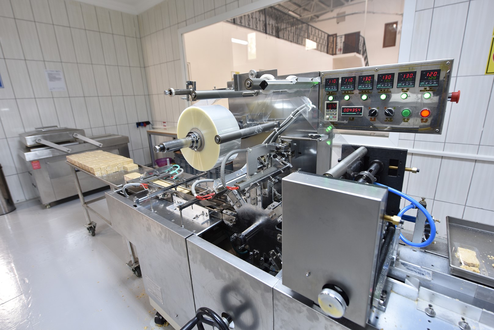 Emergency Pack Assembly